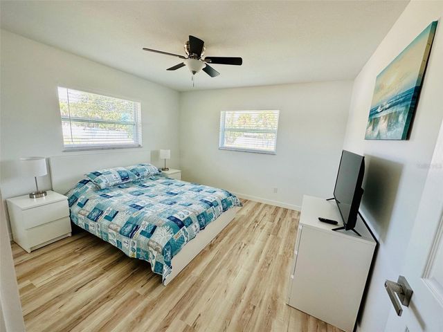 1045 CUMBERLAND ROAD, Venice, FL 34293