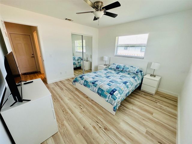 1045 CUMBERLAND ROAD, Venice, FL 34293