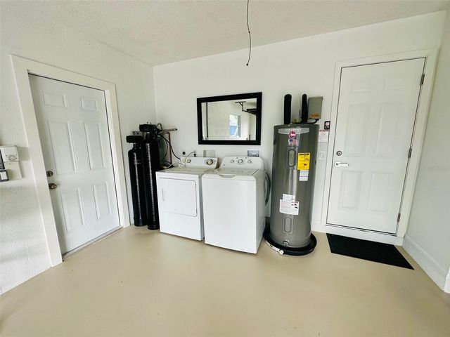 1045 CUMBERLAND ROAD, Venice, FL 34293