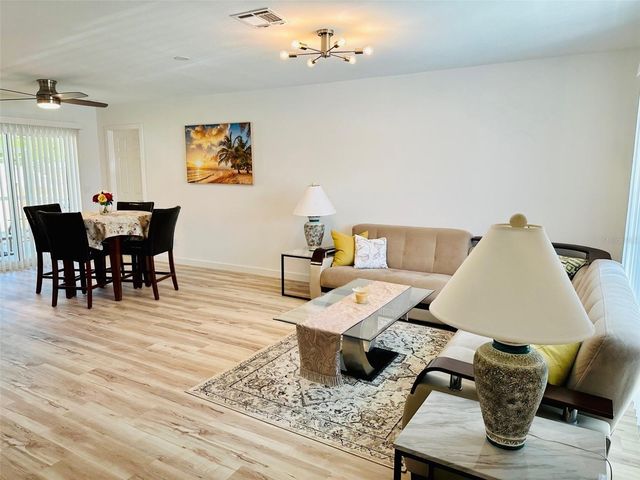 1045 CUMBERLAND ROAD, Venice, FL 34293