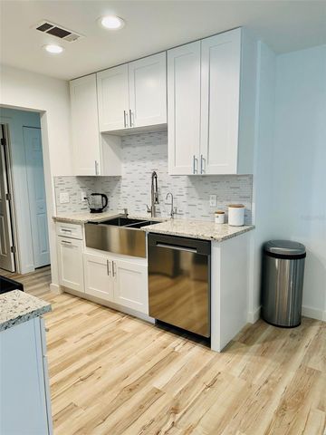 1045 CUMBERLAND ROAD, Venice, FL 34293