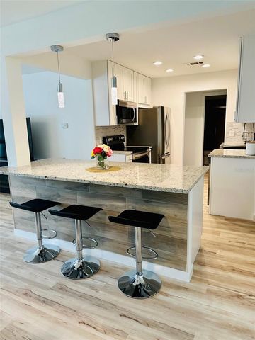 1045 CUMBERLAND ROAD, Venice, FL 34293