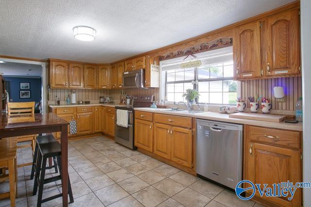 766 Coosa Road, Boaz, AL 35956