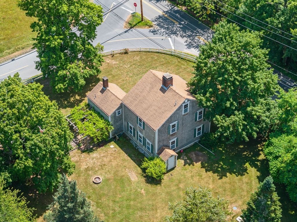 453 Rounseville Rd, Rochester, MA 02770