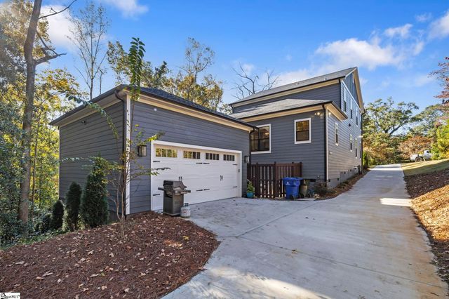 127 W Circle Avenue, Greenville, SC 29607