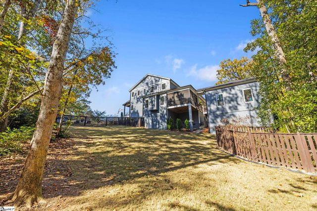 127 W Circle Avenue, Greenville, SC 29607