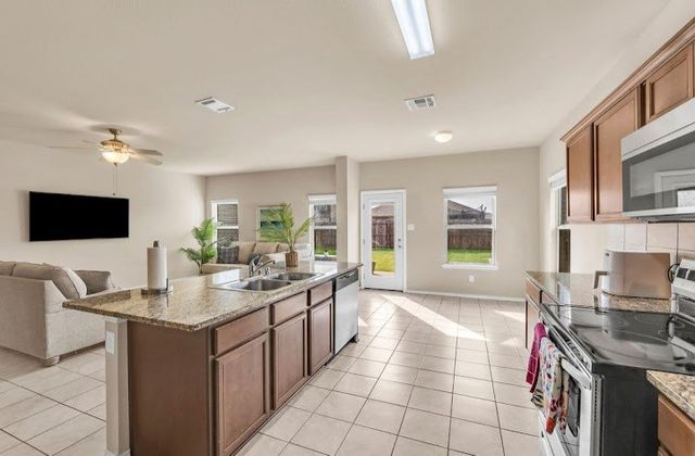 2315 Julia Lane, Forney, TX 75126