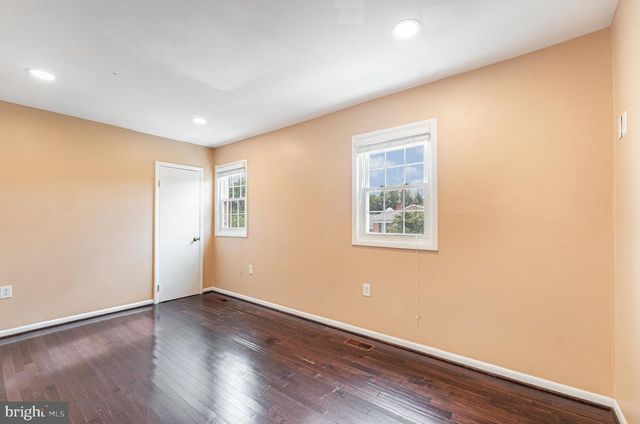 7432 LARNE LN, Lorton, VA 22079