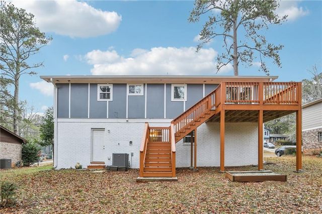 3975 Northstrand Drive, Decatur, GA 30035