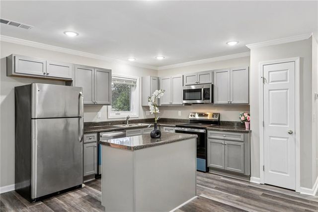 3975 Northstrand Drive, Decatur, GA 30035