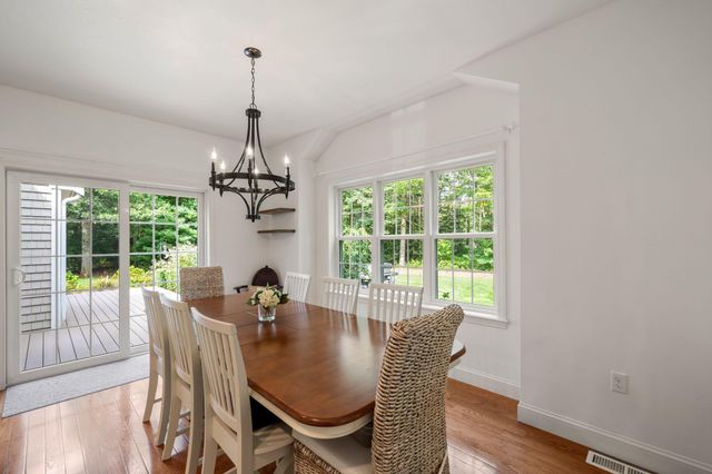 29 Pimlico Pond Road, Mashpee, MA 02649