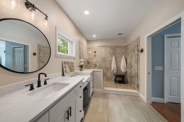 29 Pimlico Pond Road, Mashpee, MA 02649