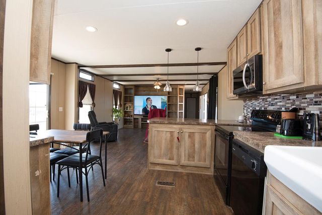 16117 S Post Oak Street, Carlsbad, TX 76934