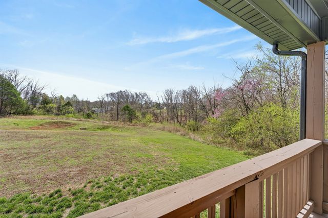 842 Marksman Ct, Clarksville, TN 37042