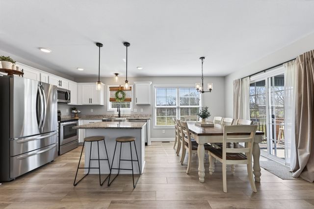 842 Marksman Ct, Clarksville, TN 37042