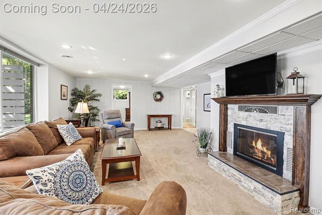 1085 Abseguami Trail, Lake Orion, MI 48362