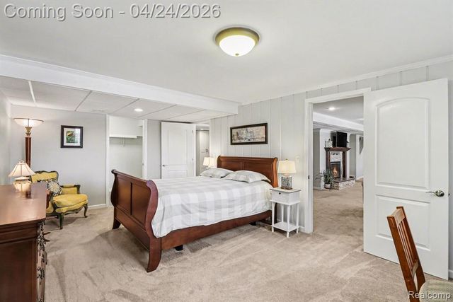 1085 Abseguami Trail, Lake Orion, MI 48362