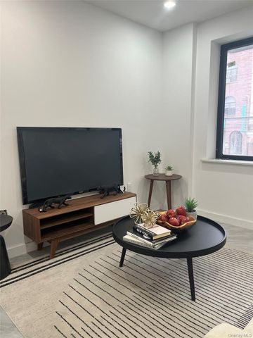 941 57TH Street 1A, Brooklyn, NY 11219