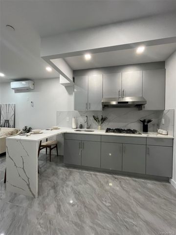 941 57TH Street 1A, Brooklyn, NY 11219