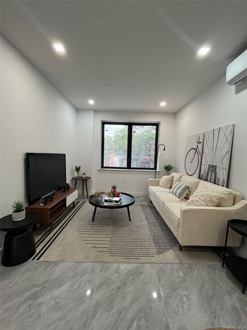 941 57TH Street 1A, Brooklyn, NY 11219