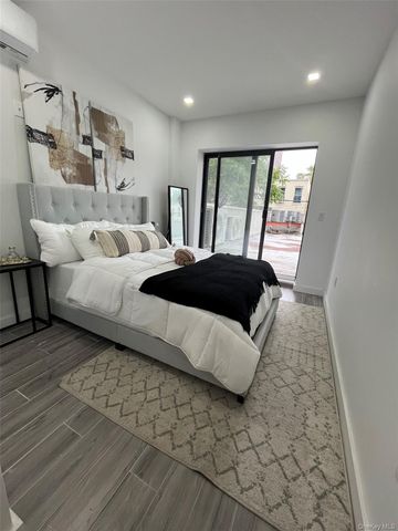 941 57TH Street 1A, Brooklyn, NY 11219