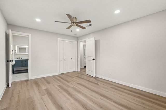 24006 Crooked Creek, Hockley, TX 77447