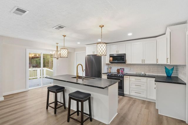 24006 Crooked Creek, Hockley, TX 77447