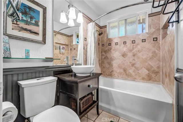 8082 San Hacienda Cir, Buena Park, CA 90620