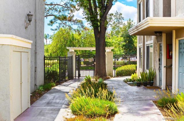 1240 N Broadway 54, Escondido, CA 92026