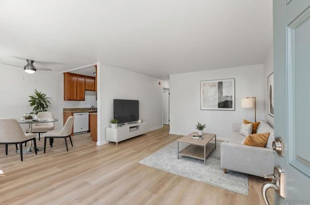 1240 N Broadway 54, Escondido, CA 92026