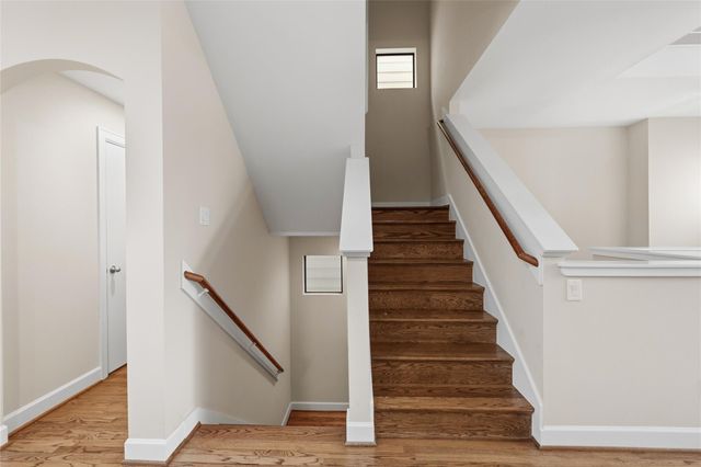 650 Westcross Street 68, Houston, TX 77018