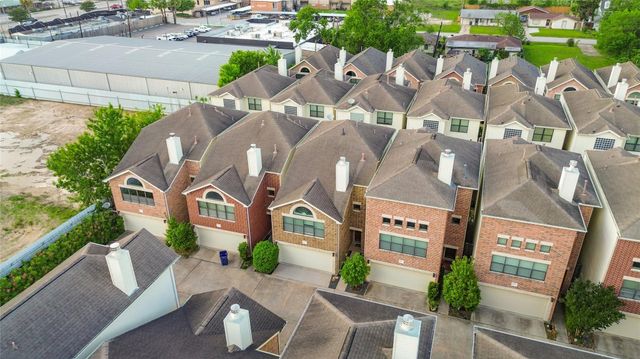 650 Westcross Street 68, Houston, TX 77018