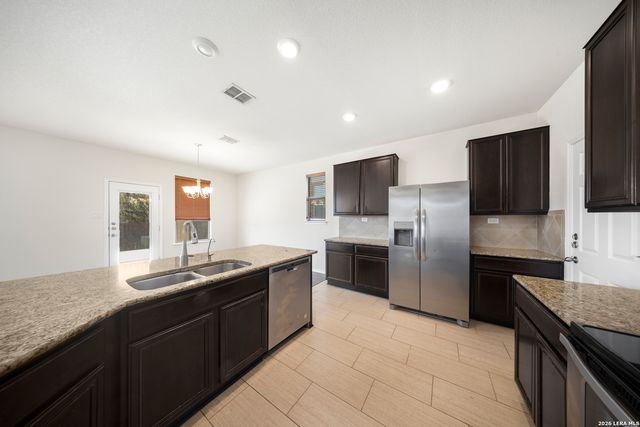 1402 Bluejay Court, San Antonio, TX 78245