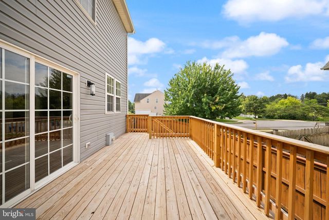 4 TURNER CT, Berryville, VA 22611