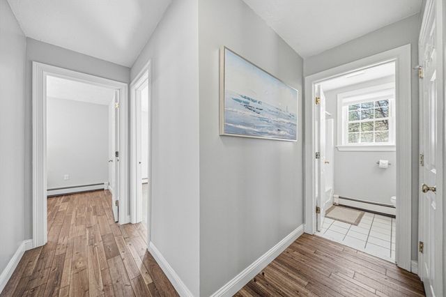 39 Blueberry Hill Rd, Woburn, MA 01801