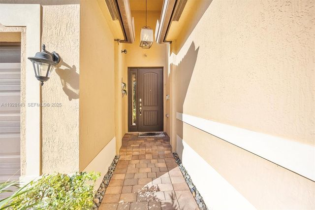 25280 SW 119th Ave, Homestead, FL 33032