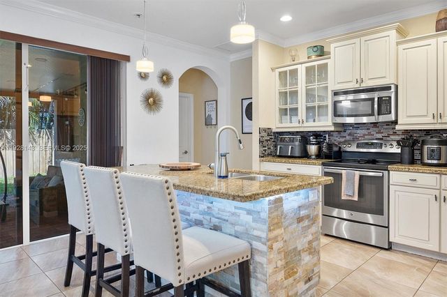 25280 SW 119th Ave, Homestead, FL 33032