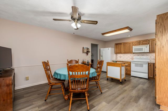 2704 Jennifer Drive, West Plains, MO 65775