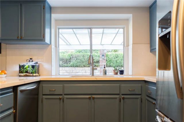 123 S La Salle, Redlands, CA 92374