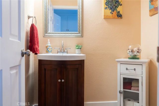 123 S La Salle, Redlands, CA 92374