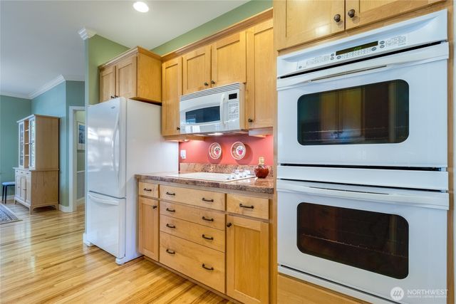 731 SE Swainson Lane, College Place, WA 99324