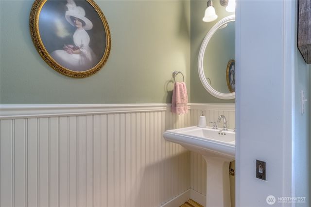 731 SE Swainson Lane, College Place, WA 99324