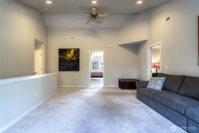 731 SE Swainson Lane, College Place, WA 99324