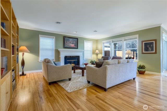 731 SE Swainson Lane, College Place, WA 99324