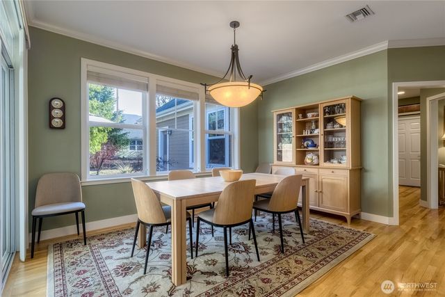 731 SE Swainson Lane, College Place, WA 99324