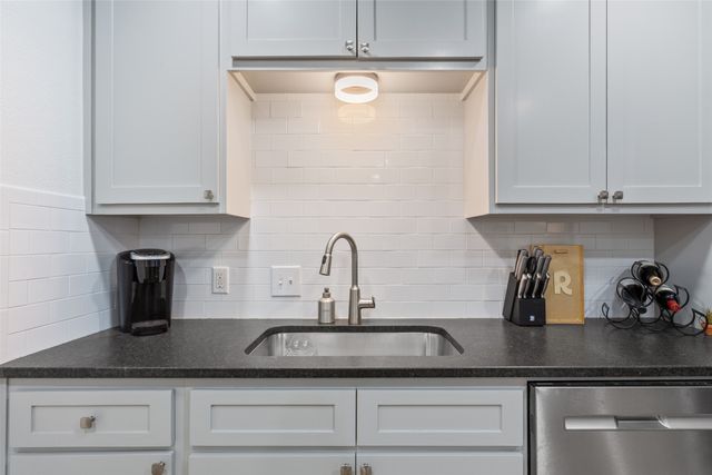 1824 S 8th Street 110, Waco, TX 76706