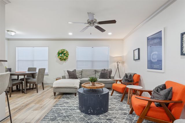 1824 S 8th Street 110, Waco, TX 76706