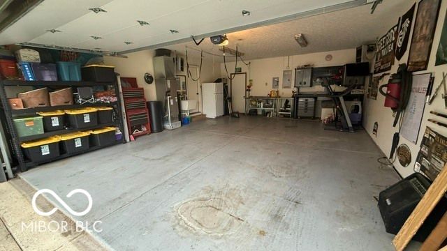 5376 Collett Drive E, Camby, IN 46113
