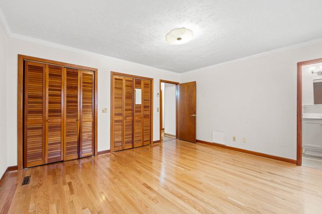 107 E Melrose Ave., Mullins, SC 29574