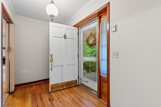 107 E Melrose Ave., Mullins, SC 29574
